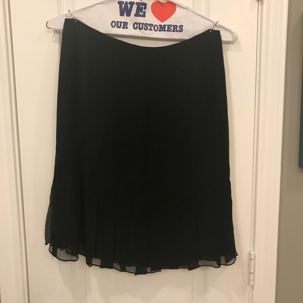 Black skirt